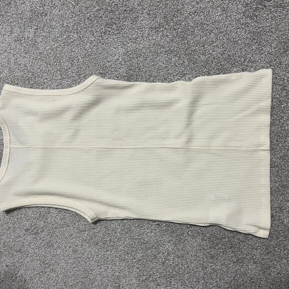 American Eagle Tank Top - Picture 3 of 3